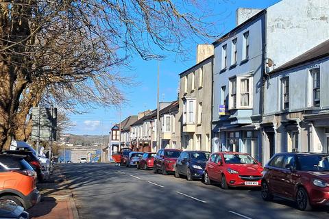 undefined, Commercial Row, Pembroke Dock, Pembrokeshire