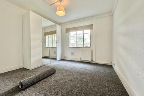 2 bedroom flat to rent, Watford Way, London NW7