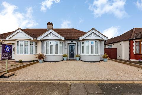 34 Kent Drive, Hornchurch, RM12 6TB