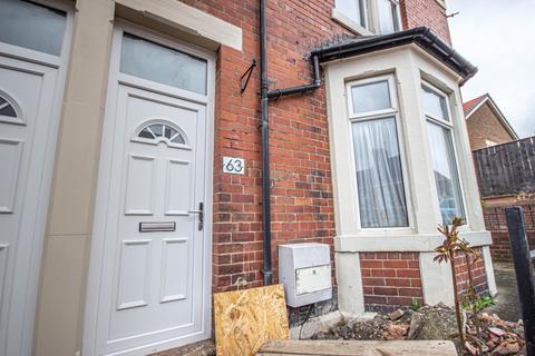 undefined, JG Faraday Grove, Gateshead, NE8
