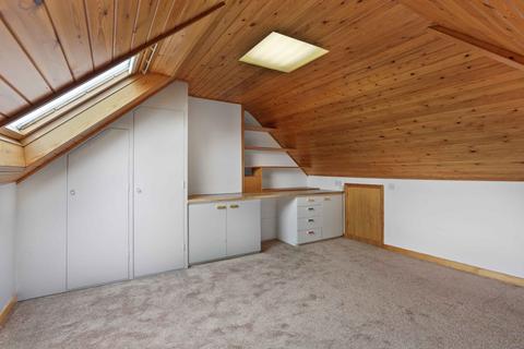 3 bedroom semi-detached house to rent, Birtley Rise Bramley GU5
