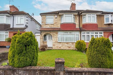 3 bedroom terraced house to rent, Sheepcot Lane, Watford, Hertfordshire, WD25