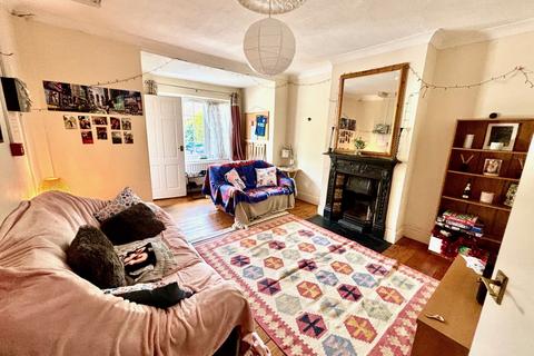 4 bedroom terraced house for sale, Harvest Road, Englefield Green, Egham, Surrey, TW20