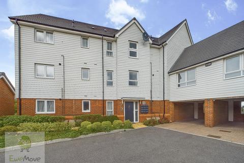 1 bedroom apartment for sale, Gamma Court, Hoo St. Werburgh, Rochester ME3 9UL