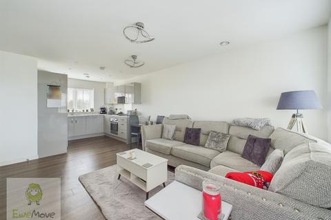 6 Gamma Court, Hoo, Rochester, ME3 9UL