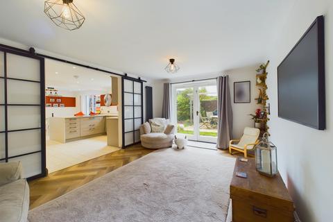 3 bedroom link detached house for sale, Grange View, Askett