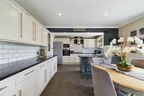 69 Burnell Avenue, Welling, DA16 3HP