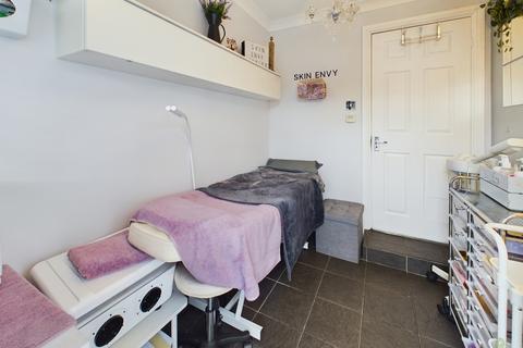 69 Burnell Avenue, Welling, DA16 3HP
