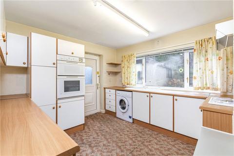2 bedroom bungalow for sale, Milner Bank, Otley, West Yorkshire, LS21