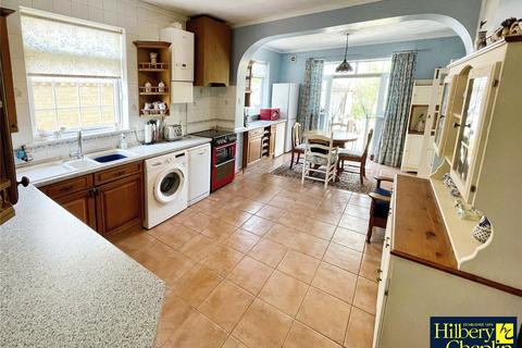 Woodlands North Road, Havering-atte-bower, Romford, RM4 1PX