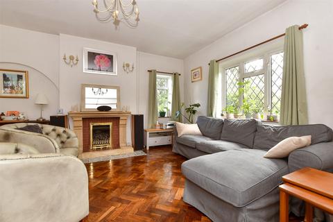 3 bedroom detached house for sale, Riddlesdown Avenue, Purley, Surrey
