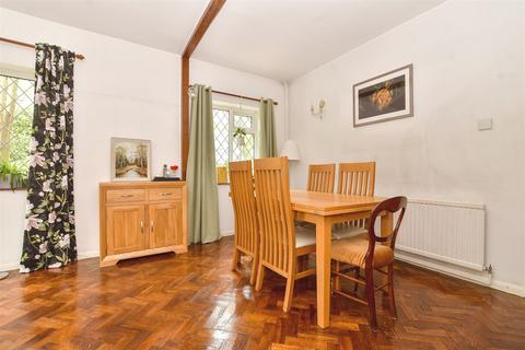 67 Riddlesdown Avenue, Purley, CR8 1JL
