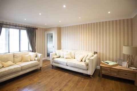 5 bedroom detached villa for sale, Kelvin Crescent, East Kilbride G75