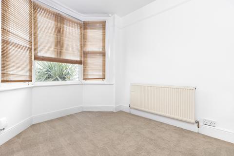22 Vicarage Road, Croydon, CR0 4JS