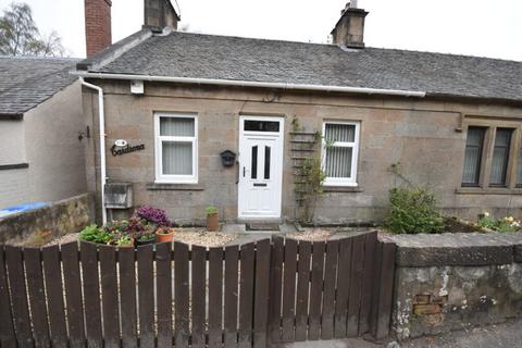 32 Airdrie Road, Carluke, ML8 5EW