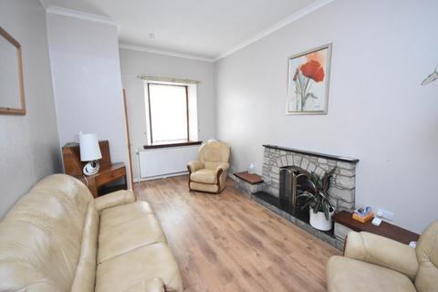 32 Airdrie Road, Carluke, ML8 5EW