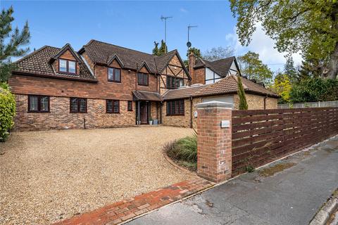 5 bedroom detached house for sale, Claremont Avenue, Surrey GU15