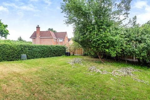 4 bedroom detached house for sale, The Crescent, Hampshire GU14