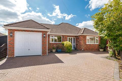 2 bedroom bungalow for sale, Nursery Close, Hampshire GU51