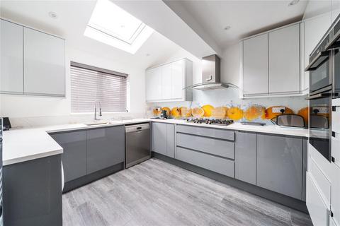 44 Baileys Close, Blackwater, Camberley, GU17 0AP