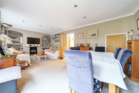 44 Baileys Close, Blackwater, Camberley, GU17 0AP