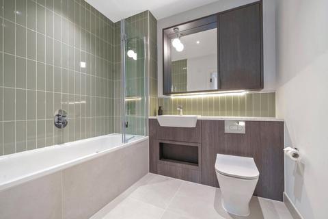 2 bedroom apartment for sale, Ashwood House, Camberley GU15