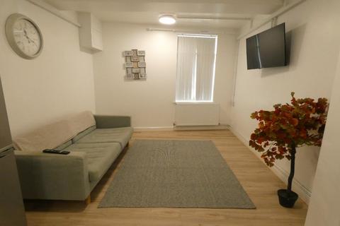 1 bedroom flat to rent, High Street, Swansea SA1