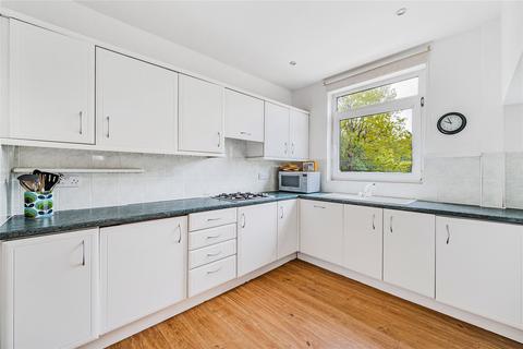 38 Pine Gardens, Surbiton, KT5 8LH