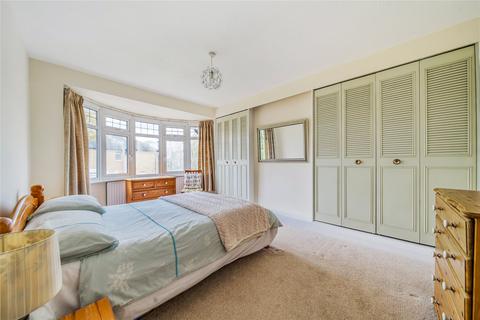 38 Pine Gardens, Surbiton, KT5 8LH