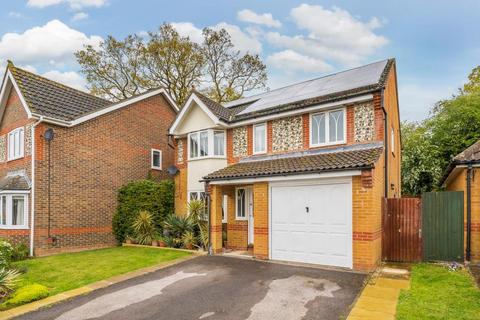 4 bedroom detached house for sale, Thatcham,  Berkshire,  RG18