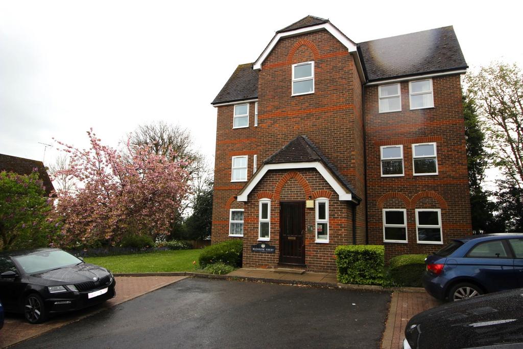 High Wycombe - 2 bedroom flat to rent