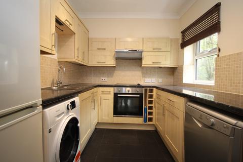 2 bedroom flat to rent, Malmerswell Road, High Wycombe, HP13