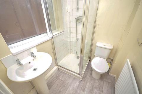 3 bedroom flat for sale, Chichester Road, South Shields