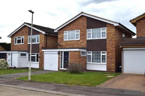 4 bedroom detached house for sale, Kelvedon Close, Chelmsford