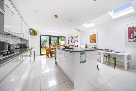 49 Howson Road, London, SE4 2AL