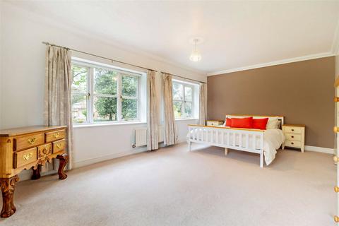 4 bedroom end of terrace house for sale, Kirby Road, Trowse, Norwich, Norfolk, NR14