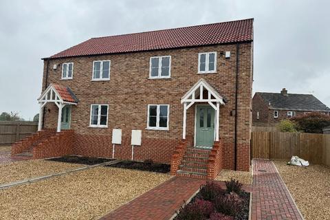 3 bedroom semi-detached house to rent, Holbeach St. Marks, Spalding