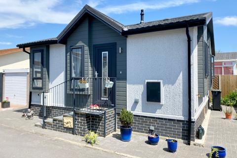 2 bedroom park home for sale, Lyndhurst Road, Christchurch BH23