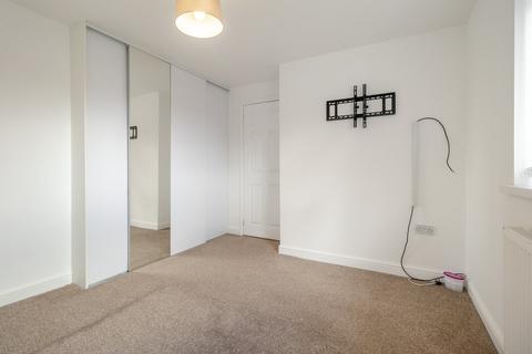2 Cedar Road, Thorne, Doncaster, DN8 4ES