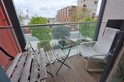 3 bedroom apartment for sale, Envoy House, East Drive, London, Greater London, NW9 5ZU