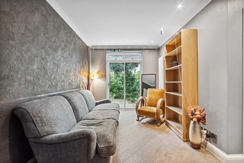 3 bedroom flat to rent, Montagu Square, London