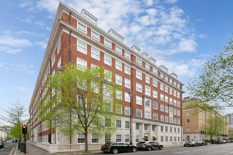 4 bedroom flat to rent, Bryanston Court, George Street, London