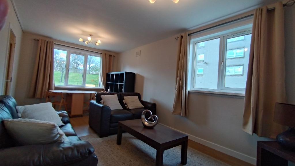 Raeden Crescent, Aberdeen, AB15 2 bed flat £750 pcm (£173 pw)