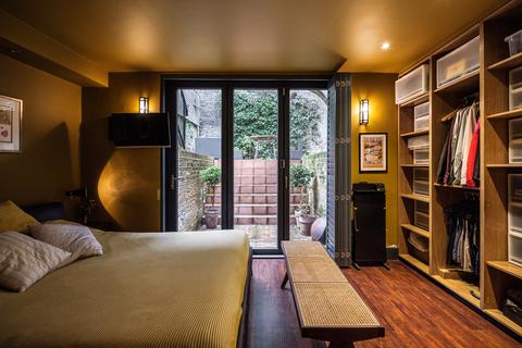2 bedroom maisonette for sale, Offord Road, Barnsbury, Islington, London