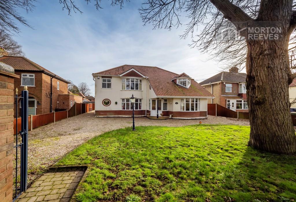 Plumstead Road East, Norwich, Norfolk 5 bed detached house for sale £