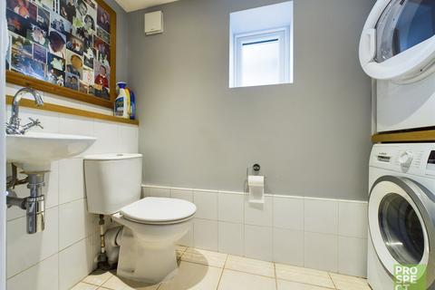 4 Oxenhope, Bracknell, RG12 7DY