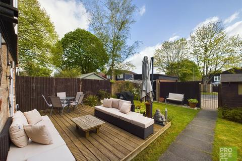 4 Oxenhope, Bracknell, RG12 7DY