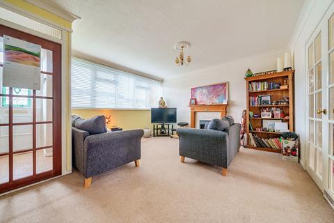 3 bedroom terraced house to rent, Fraser Road, Kings Worthy, SO23