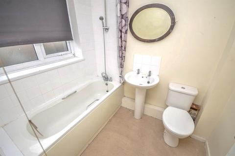 3 bedroom flat for sale, Vine Street, South Shields