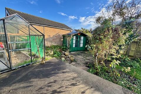 2 bedroom detached bungalow for sale, 4 Lyndon Crescent Louth LN11 0BJ